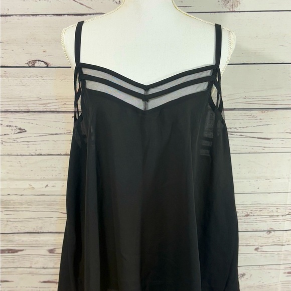torrid Tops - Torrid Black Spaghetti Strap Mesh Camisole in Size 1